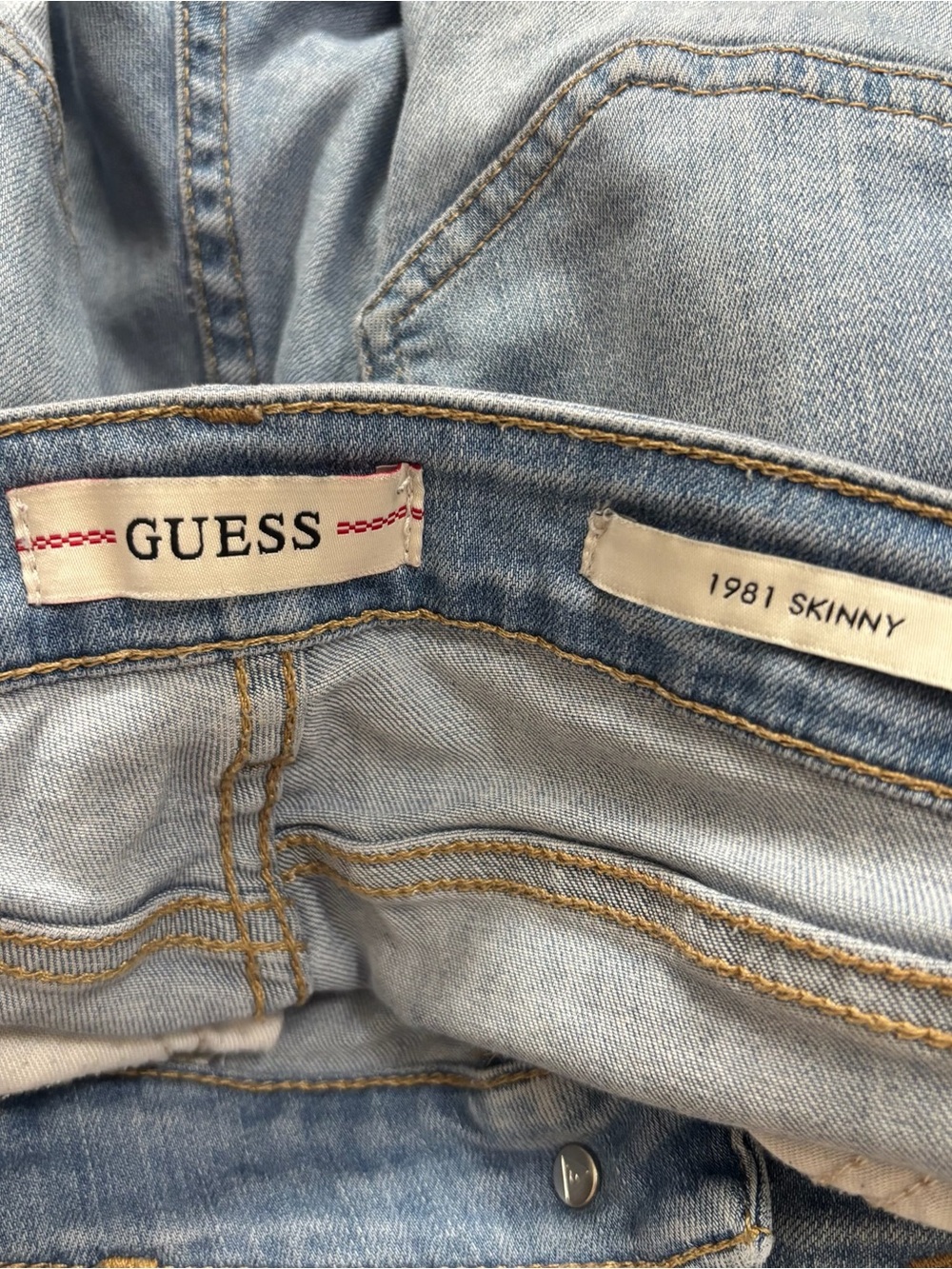 Guess Light Blue Skinny Jeans - Picture 5 of 6